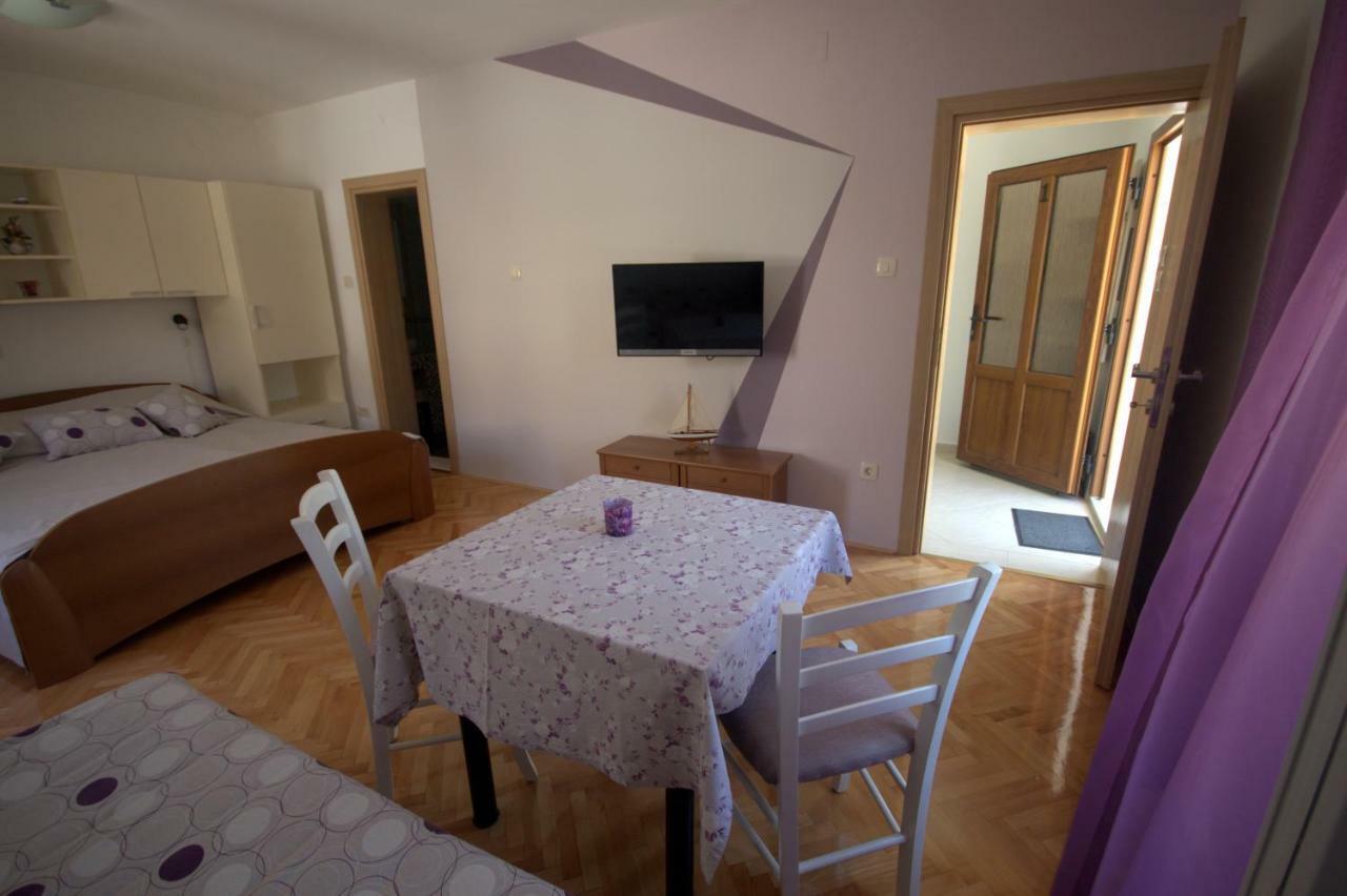 Apartments Katarina Porat Malinska Buitenkant foto